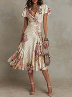 Elegant vintageblommig satin midi-klänning